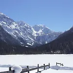 4 Mountains 3*