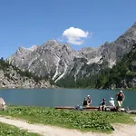 4 Mountains كلينارل