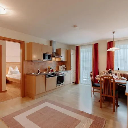 4 Mountains Guest house 3*