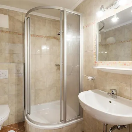 بيت ضيافة 4 Mountains 3*