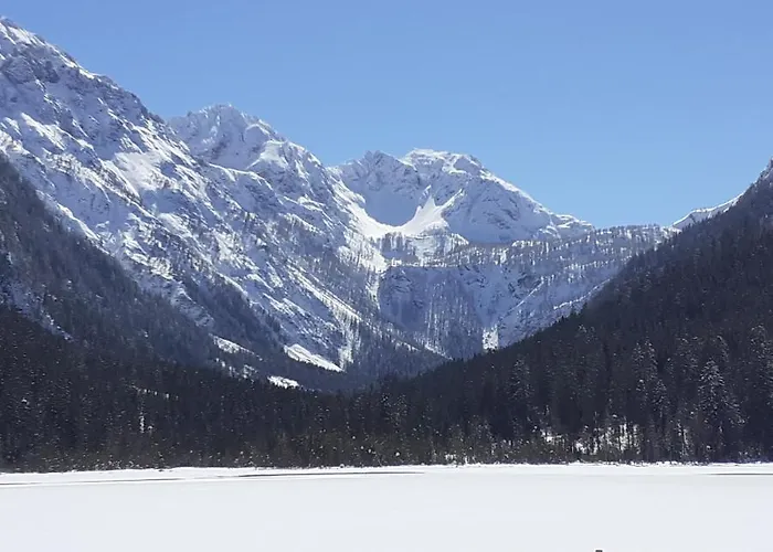 4 Mountains 3*